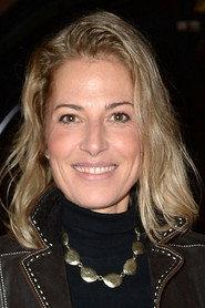 Christine Lemler as in L'Artn'acoeur 2020