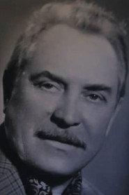 Vladimir Lyakhov as komissar in Bracelet-2 1967
