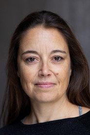 Louise Heem as Rachel in Between Heaven and Earth 2019