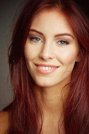 Alicia Endemann as Luzy Schoppa in House of Anubis (DE) - Path of the 7 Sins 2012