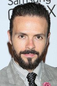 José María Torre as Pedro Mayer in Cerdo 2022