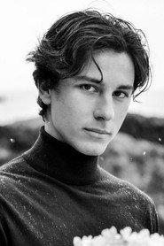 Alex Roper as Danny in Seeking Arrangement 2023