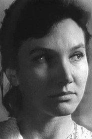 Yuliya Tsoglin as hairdresser in Incorrigible Liar 1973