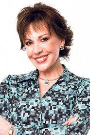 Yvonne Frayssinet as Rebeca in Margarita 2 2018