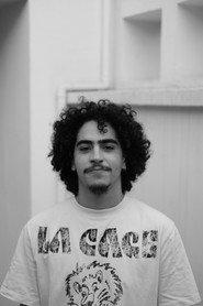 Islam Zouanat as Zeyn in Melancholic Youth