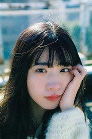Natsuko Obuchi as Rika Sakurai in Hand 2022