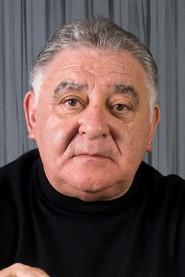 Manuel Lourenzo as Párroco Victor Cortiella in Elisa & Marcela 2019