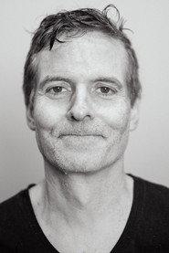 Fergus Keane as Gavin Finch in Fatal Deadline 