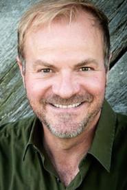 Kevin Rothery as Henry MacNeil, Theatre Manager in Heritage Minutes: Viola Desmond 2016