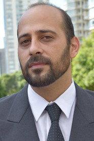 Walter Morales as Leonardo in Recuerdos Futuros 2018
