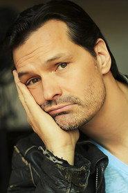 Christopher Cordell as Bobby in Cas & Dylan 2013