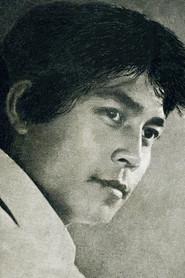 Kong Som Eun as Rudolf Valentino in Twilight 1969