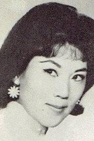 Camelia Han Yin as Fang Ming-Zhu in A Ghost's Moaning 1971