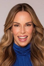 Ana Furtado as Esposa - Casal 1 in Owner of the Story 2004