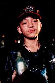 Álex Bedoya as Milton in The Rose Seller 1998