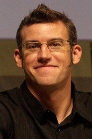 Shane Acker as Traveler in Goldilocks 2016