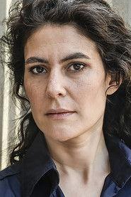 Beren Tuna as Emine in Al-Shafaq - When Heaven Divides 2019
