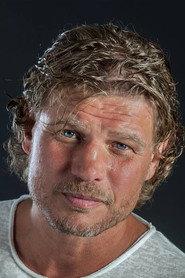 Cliff Liknes as Chris in Circle of Steel 2019