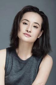 Liu Ziwei as Liu Weiwei's mother in My Heart Leaps Up 2016