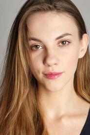 Дарья Захаро as Anya in Through the Field 2020
