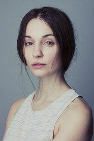 Priska Schweißer as Nymphe in Studies on Hysteria 2012