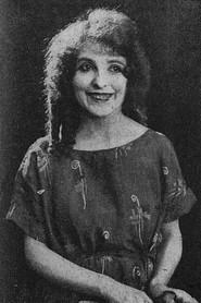 Sabine Landray as in Ma maison de Saint-Cloud 1926