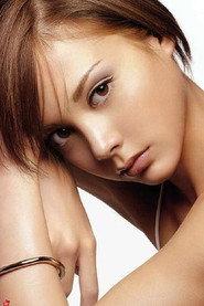 Anna Tsuchiya as Aoi Suzuishi in The Taste of Tea 2004