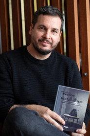 Pau Alabajos as Self in L'empremta de Joan Fuster 2022