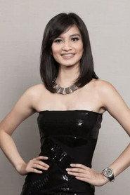 Rechelle Rumawas as Visi in Langit Ke 7 2012
