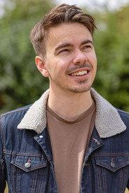 Paul Syrstad as Chris Braigen in Survival Box 2019