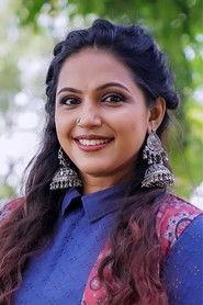Vijitha Vijayakumar as Shiny in Mindiyum Paranjum 2025