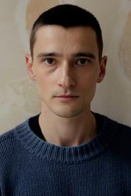 Sebastian Schneider as Leon in Callas, Darling 2025