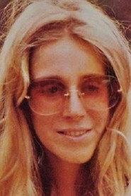 Shelley R. Bonus as Peg in Moment by Moment 1978