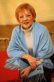 Helena Vieira as opera singer in Widow and Rich No Longer a Bitch 2006