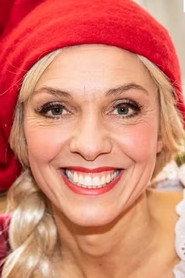 Sofie Pallesen as Mom (voice) in Udyr? 2026