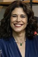 Juliana Martins as Gláucia in Tiro Certo - Rio em Chamas 2025