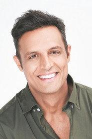 Savvas Poubouras as Jose in Tonight We Dine at Iokastis 2015