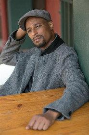 Bradley Olivier as Frankie Blaze in Frankie en Felipé 2024