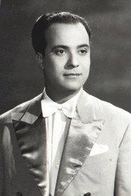 Karem Mahmoud as  in Tar Bayet 1955