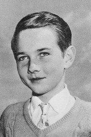 Andrea Sciré as Franco in Friends for Life 1955