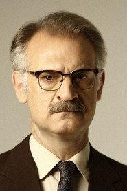 Tasos Giannopoulos as Giannis in End of an Era 1994
