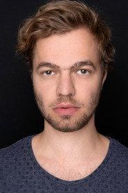 Tomáš Havlínek as Oskar Nezval in The American Letters 2015