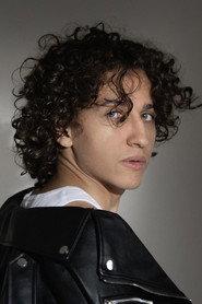 Gabriel Moura as Jesus in Dores de Amores 2013