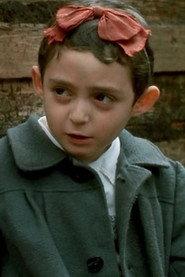 Mariya Baranova as Katya (10 years) in The Inner Circle 1992