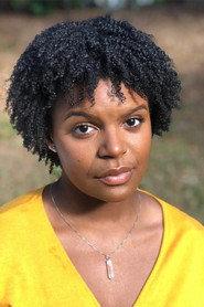 Naire Poole as Andrea in Wet Things 2022