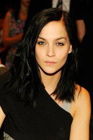 Leigh Lezark as Young Woman in Enter Nowhere 2015
