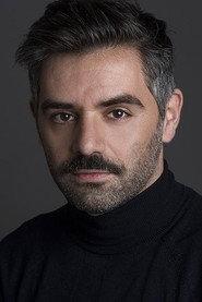 Ricardo Barbosa as Paulinho in Quero-te Tanto! 2019