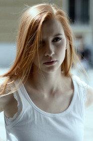 Desislava Kasabova as Sonya in 18 2016