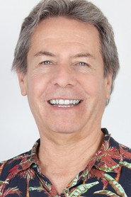 Claudio Valenzuela as Héctor in La mirada incendiada 2021