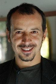 Daniele Miglio as Enzo in Carta bianca 2014